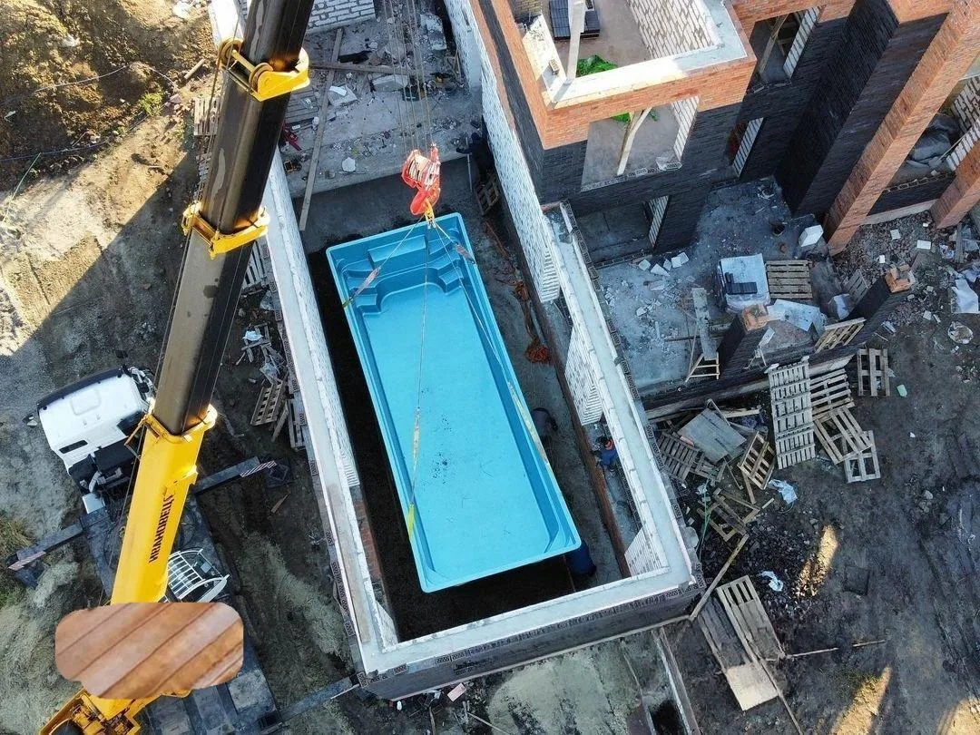 Laguna 9 — зона отдыха у бассейна в Дубне